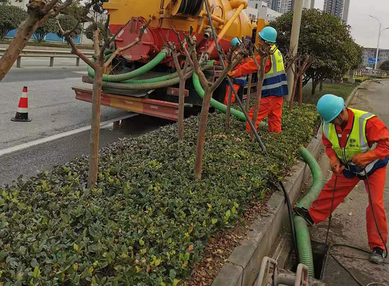 芦淞市政管道清淤